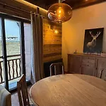Cosy, Luxury In Quiet Hamlet, Four Stars 아파트 *