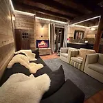 Cosy, Luxury In Quiet Hamlet, Four Stars 라포