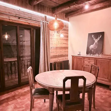 Cosy, Luxury In Quiet Hamlet, Four Stars