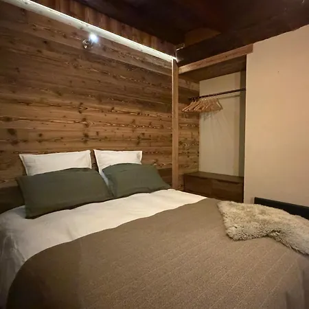 Cosy, Luxury In Quiet Hamlet, Four Stars Allos