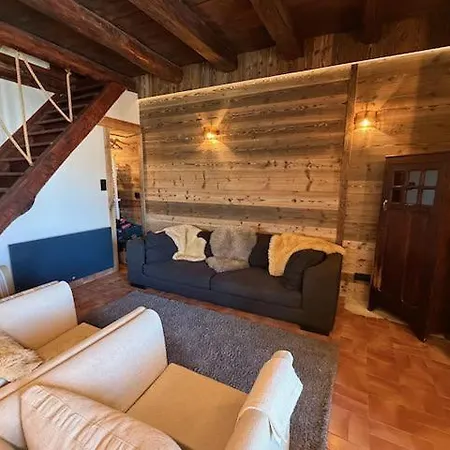 Cosy, Luxury In Quiet Hamlet, Four Stars * Allos