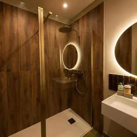 Cosy, Luxury In Quiet Hamlet, Four Stars * Allos