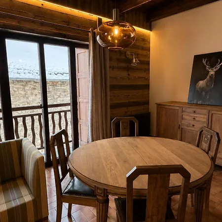 Cosy, Luxury In Quiet Hamlet, Four Stars *