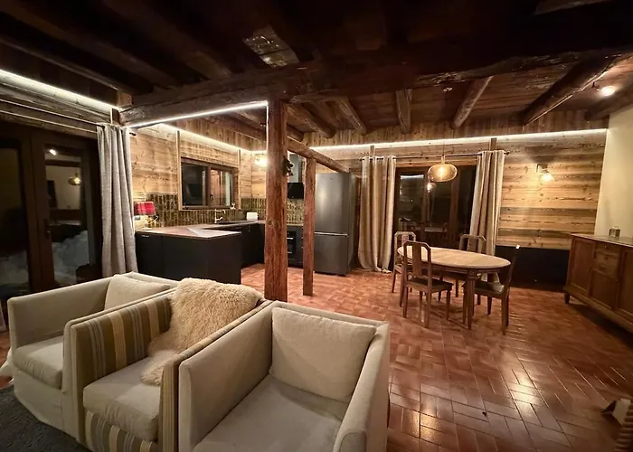 Apartment Cosy, Luxury In Quiet Hamlet, Four Stars *