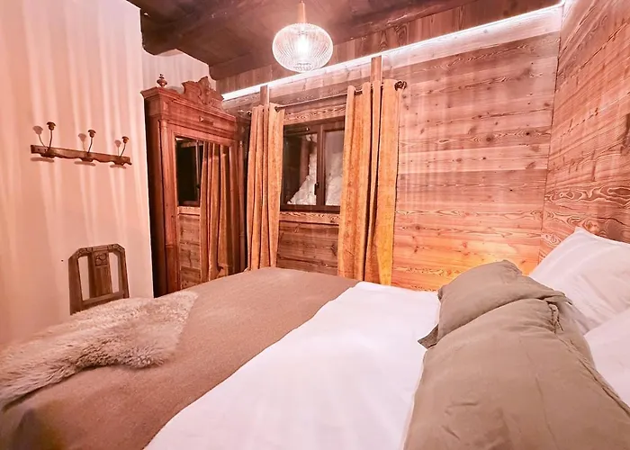 Cosy, Luxury In Quiet Hamlet, Four Stars *