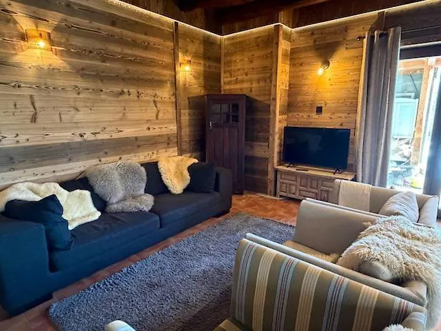 Cosy, Luxury In Quiet Hamlet, Four Stars Apartment