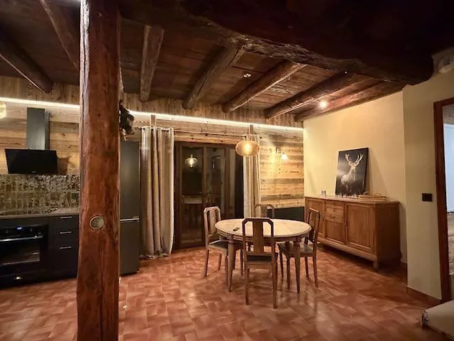Cosy, Luxury In Quiet Hamlet, Four Stars Apartment